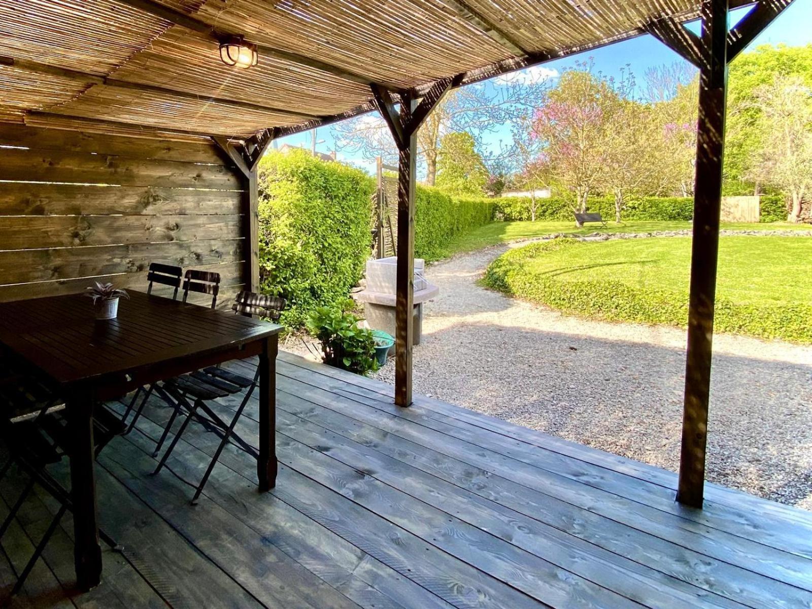 Gite Et Studios Les Barongeres Farges-les-Chalon Exteriör bild