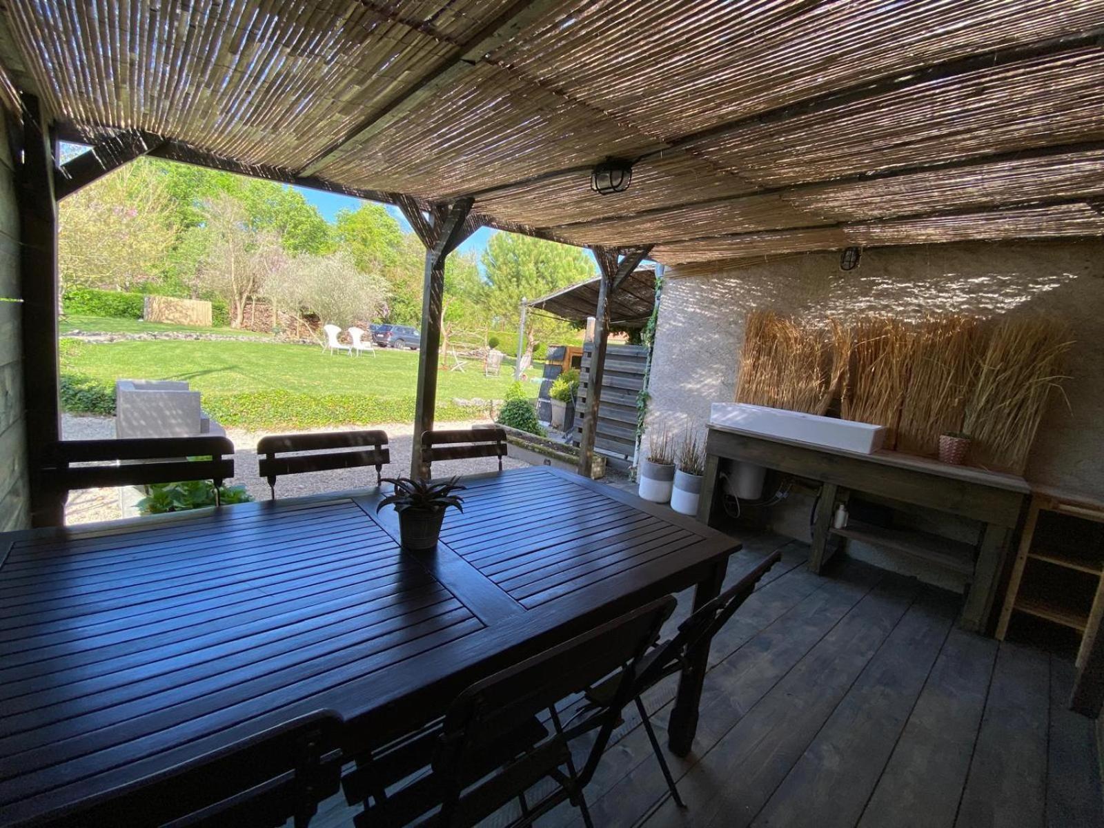 Gite Et Studios Les Barongeres Farges-les-Chalon Exteriör bild