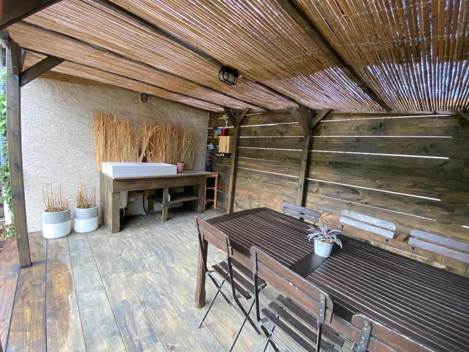 Gite Et Studios Les Barongeres Farges-les-Chalon Exteriör bild
