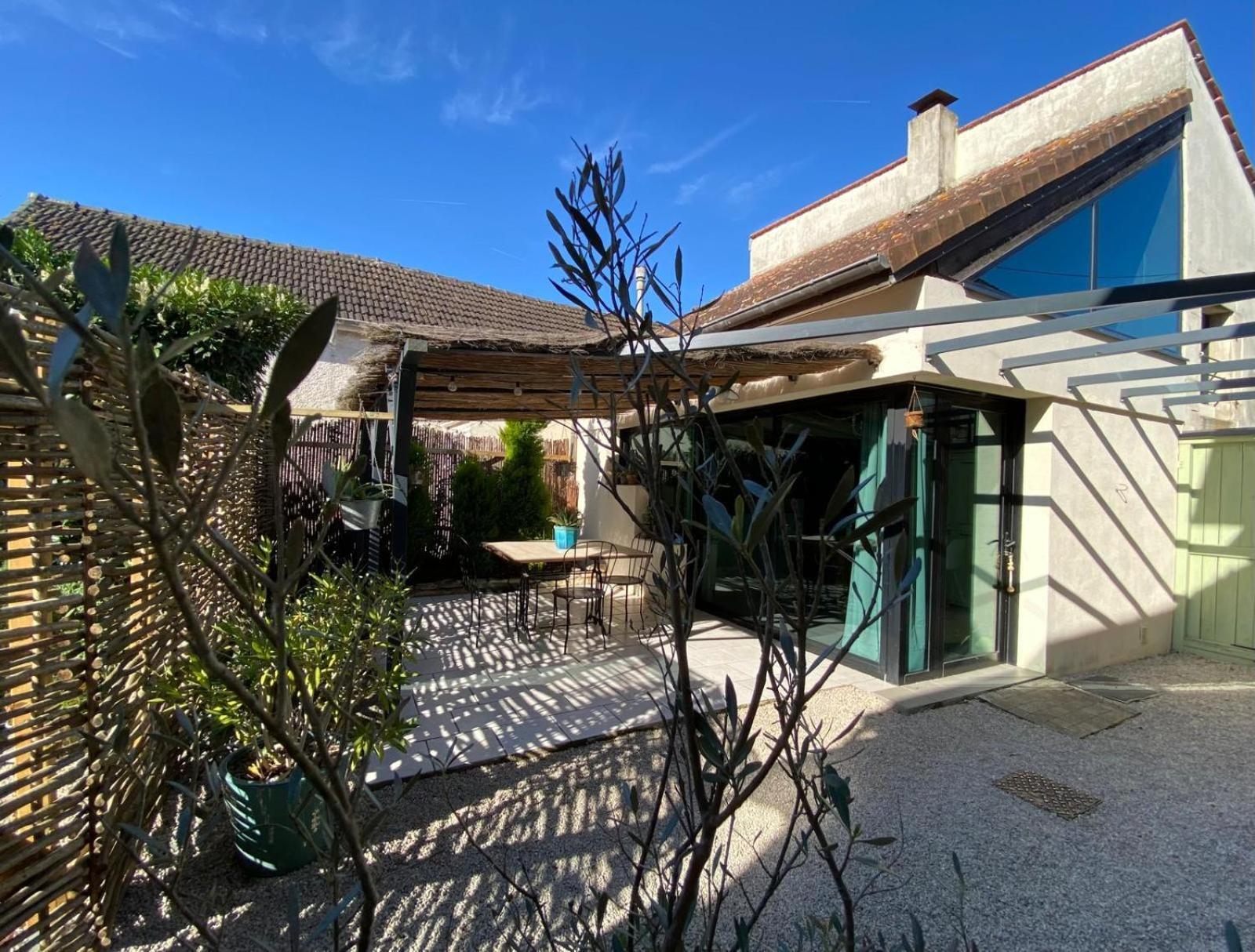 Gite Et Studios Les Barongeres Farges-les-Chalon Exteriör bild